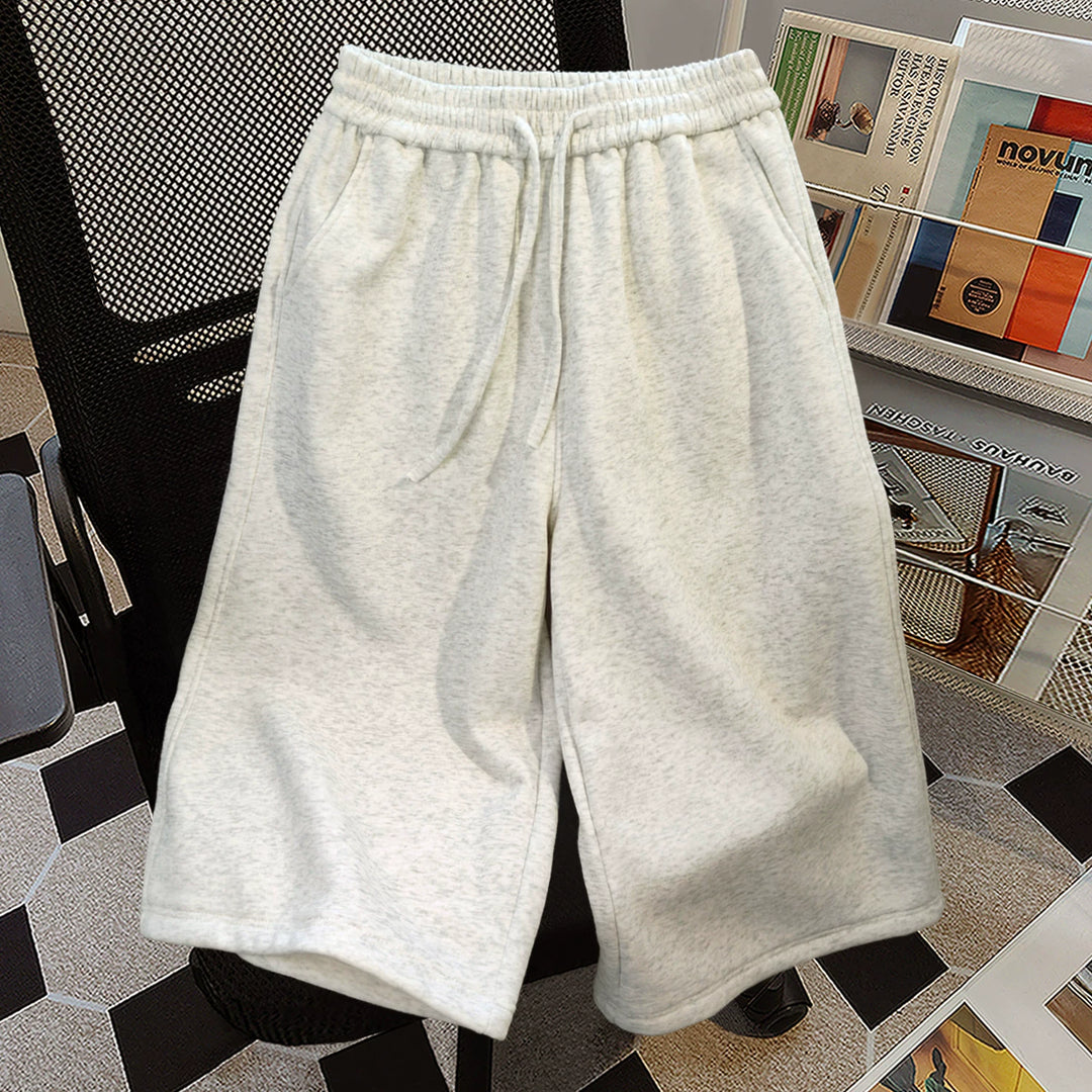 Minimalist Solid Color Cropped 7-Inch Shorts